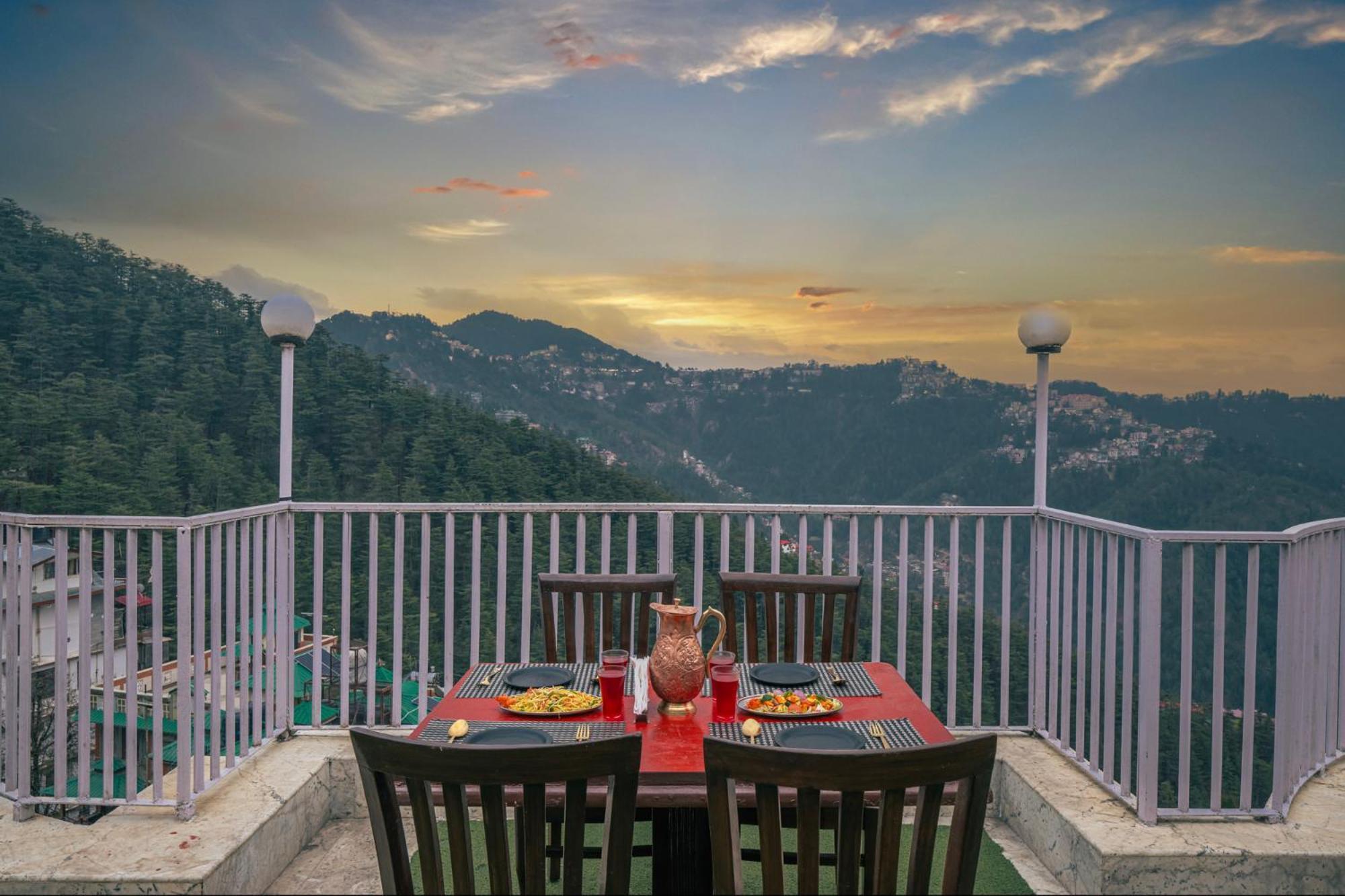 Aparthotel Seven Hills Shimla Exterior foto
