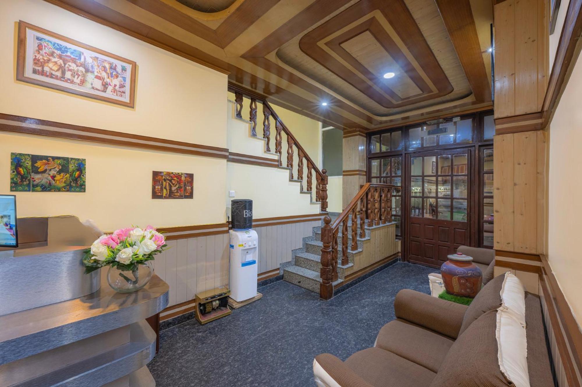 Aparthotel Seven Hills Shimla Exterior foto